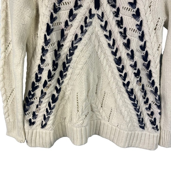 Anthropologie Knitted Knotted Cable Knit Braided Ribbon Heart Sweater Size Small - Picture 5 of 11